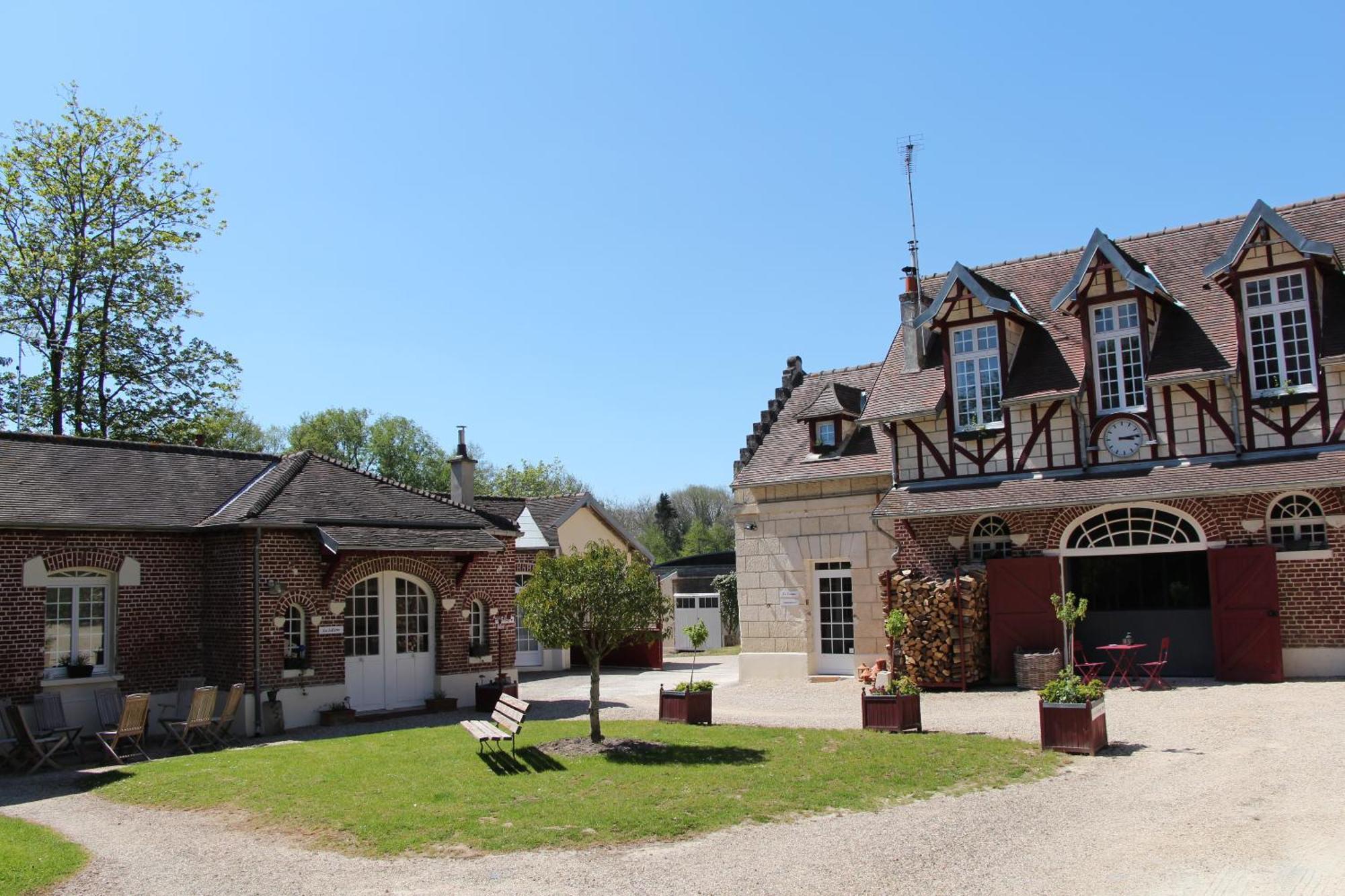 Отель L'Ecurie De Vieux-Moulin Экстерьер фото